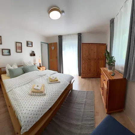 Haus Auerhahn Apartman *